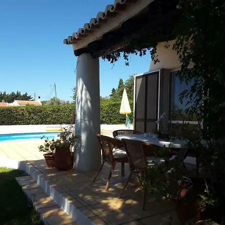 別荘 Poolvilla In Der Quinta Do Paraiso C 45 カルヴォエイロ